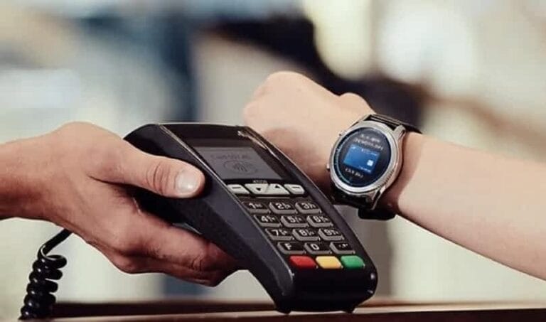 Безконтактно разплащане с Galaxy Watch