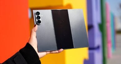 samsung galaxy z trifold se razprodade za minuti