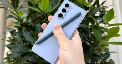 Galaxy Z Fold6 със S Pen.